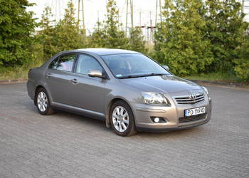 Toyota Avensis Sedan Lift 1.6 16v salon polska 127tys km