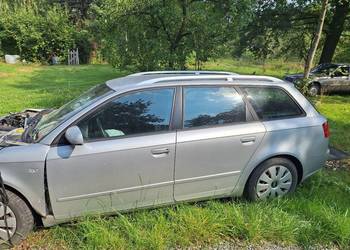 Sprzedam Audi a4b7 l Mazde 6 20 tdi na części