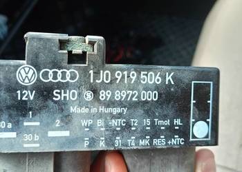 Przekaźnik od wentylatorów audi A3 1.8 benzyna , 2001