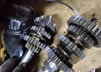 Suzuki LS 650 savage skrzynia biegów wałek wałki tryb tryby LS650 zębatki
