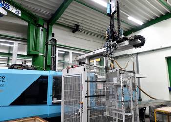 Wtryskarka Demag Systec 420/820-2300 r. 2015