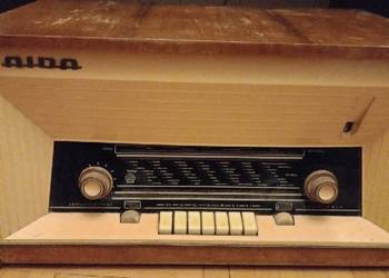 Zabytkowe radio „Aida”