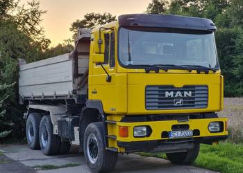 MAN F2000