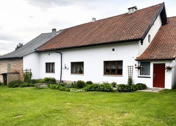 Dom na Warmii 135m2, działka 4700m, staw, garaż