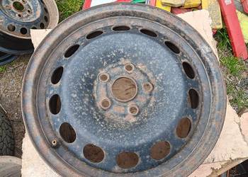 Felgi 16 pasat golf 5x112 4 szt