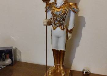 Dziadek do orzechów złoty