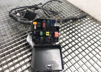 SKRZYNKA BEZPIECZNIKÓW MITSUBISHI OUTLANDER III SUV 2.4 135KM MODUŁ