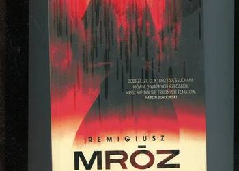 Głosy z zaświatów - Remigiusz Mróz