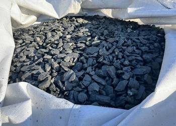 Kora czarna antracytowa Kamień ogrodowy Grys Janowicki Bazaltowy Marianna