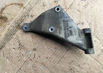 AUDI 80B4 80 B4 1.9TDI 1.9 TDI 068145515A ŁAPA POMPY WSPOMAGANIA KIEROWNICY