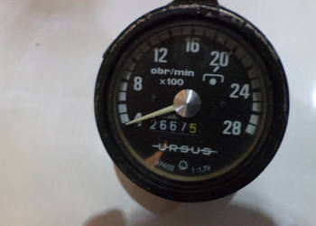 Licznik motogodzin i obrotów silnika URSUS c360 C330 z prl