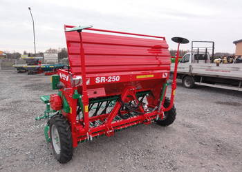 Siewnik Zbożowy 2,5m, 2,7m, 3.0m