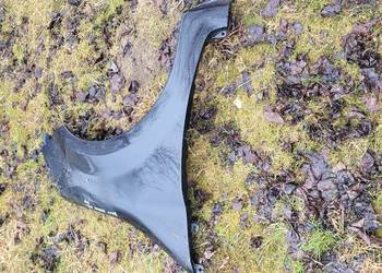 Błotnik  Prawy Renault Modus Czarny   ładny stan