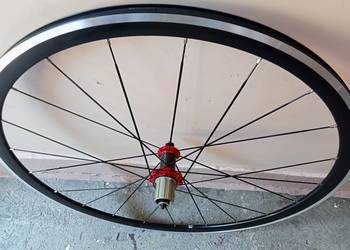 koła szosowe aluminiowe