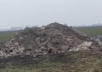 GRUZ kamień cegła ziemia żwir