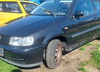 Vw polo z Niemiec Wrak Race na części lub bujanie po polu
