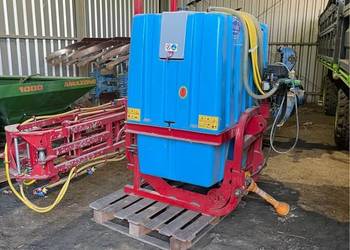 Opryskiwacz polowy zawieszany Biardzki 1000L / 15m – Sterownik Optima 70, R