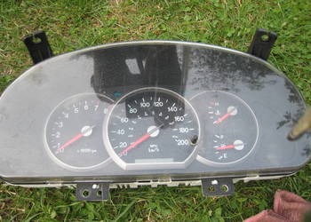 Zegary liczniki Kia Carnival I lift Benzyna 01-05