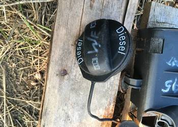 KOREK WLEWU PALIWA  AUDI A4 A5 Q5