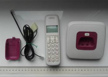 Telefon stacjonarny bezprzewodowy Carrefour CDP110S, 1202018