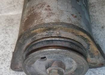 Prądnica Ursus P4G do C 325 C 328 C 330 stary model