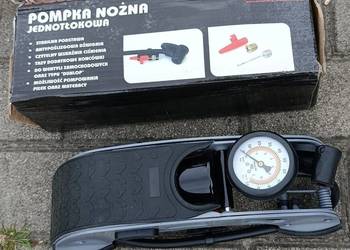 Pompka nożna do samochodu i nie tylko.