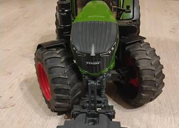 Traktor fendt 1050 vario
