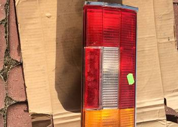 LAMPA TYLNA LEWA PRAWA ORYG.LADA 2106