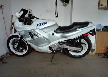 Honda CBR 600 f1