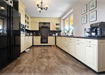 6 Pokoi + Letniak | 898 m² Działka | PKP Modlin