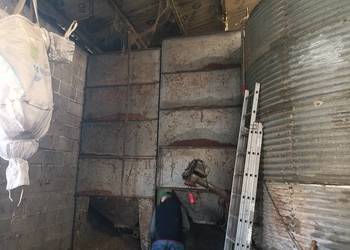 Silos zbożowe dwie sztuki wymiary 1.5*1.5*4 Silos zbożowe dwie sztuki wymiary 1.5*1.5*4