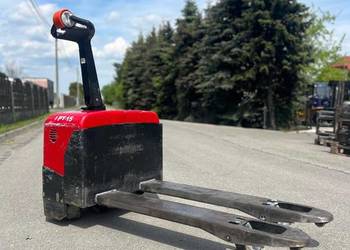 Wózek paletowy elektryczny LPT-15 1.5t