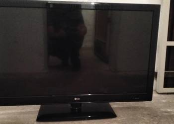 telewizor LG 42LS3400.