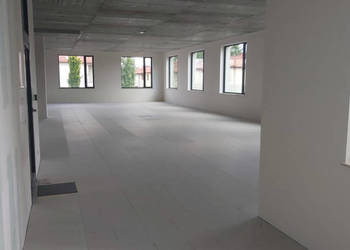 Lokal Warszawa Wał Miedzeszyński 222 metry