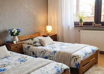 Noclegi Pracownicze Wrocław Psie Pole / Długołęka – Parking na BUSY, Kuchni