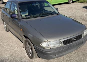 Sprzedam samochód Opel Astra F