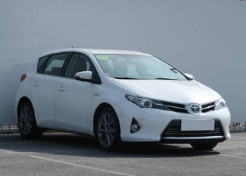 Toyota Auris Hybrid
