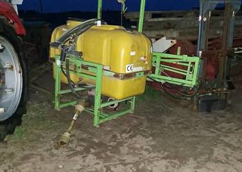 Opryskiwacz 400l 12m 600l 12m