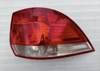 Lampa Prawy Tył Tylna Prawa VW Golf V Kombi Variant 1K9945096A