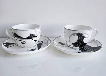 2 białe filiżanki w czarne koty ze spodkami Carmani