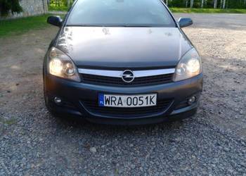 Opel Astra TwinTop 2.0 Turbo 170 KM Cosmo Cabrio (sztywny dach) 14 900 zł.