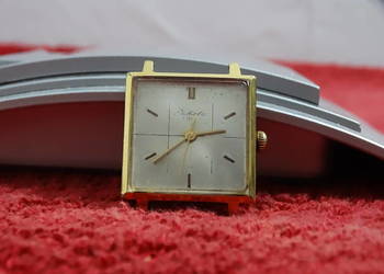 Rzadki, Sprawny Zegarek Vintage Raketa "Kostka" 2209