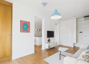 3 pokoje, ul. Kolejowa, metro, 64m2