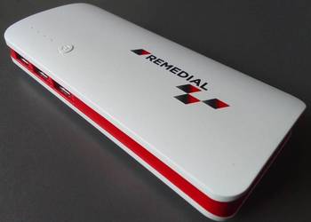 POWER BANK KAPRIN 5779 5V 10000 mAh Magazyn energii NOWY Biało-czerwony