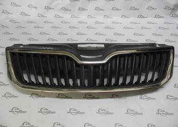SKODA RAPID SPACEBACK grill atrapa 5JA853668