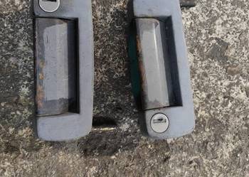 Klamki fiat 126 p lewa i prawa