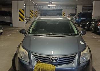 TOYOTA AVENSIS T27 Anglii