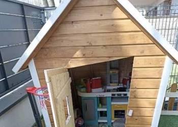 Domek drewniany dla dzieci