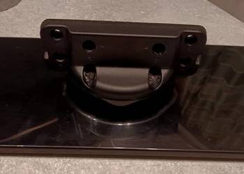 Sharp LC-32LE240E - Stopa, podstawa