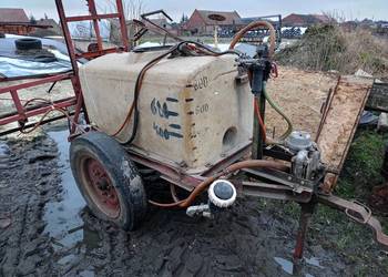 Opryskiwacz polowy 800 l